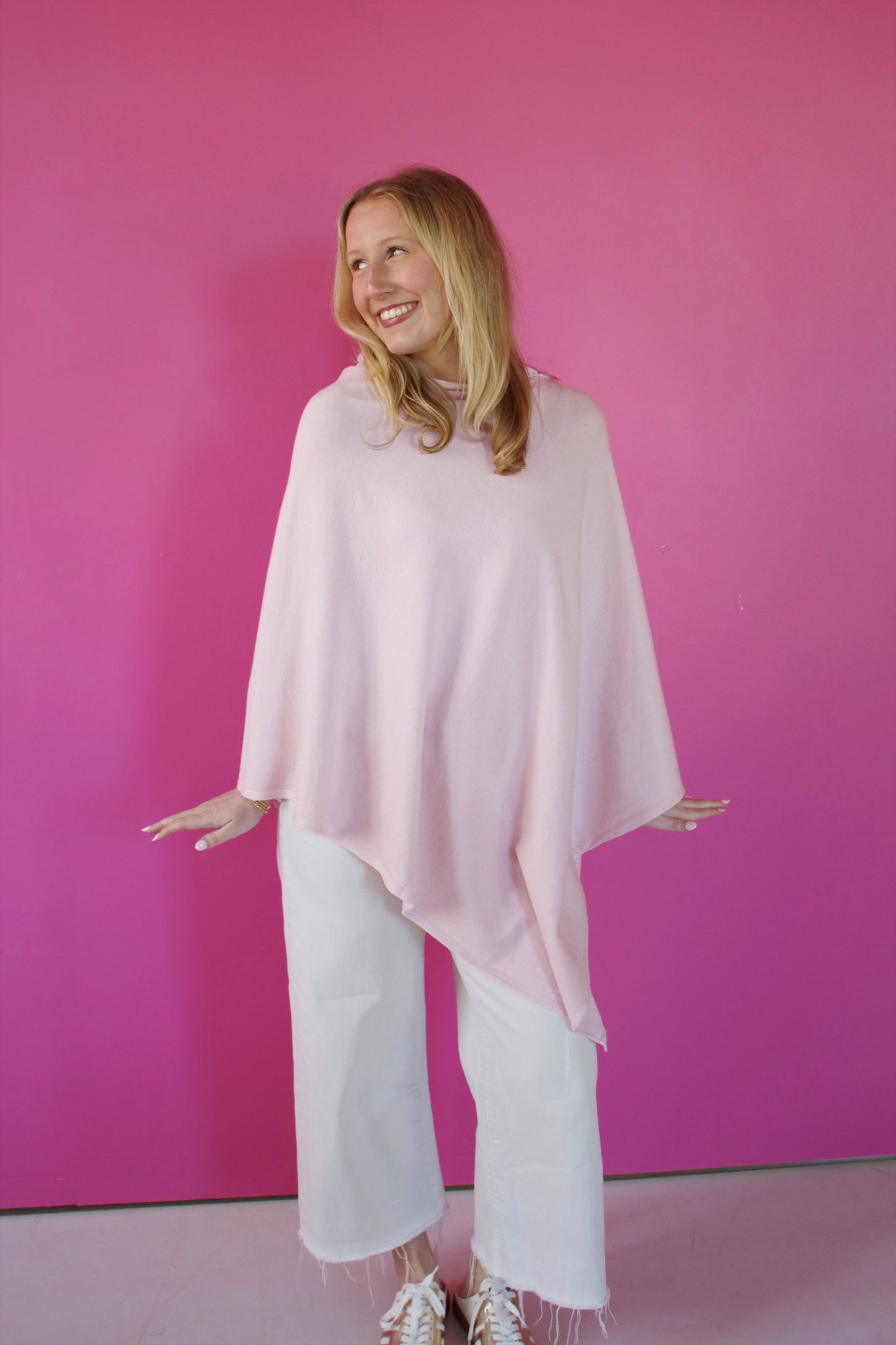 Oversized Poncho - Peony Pink (one size)